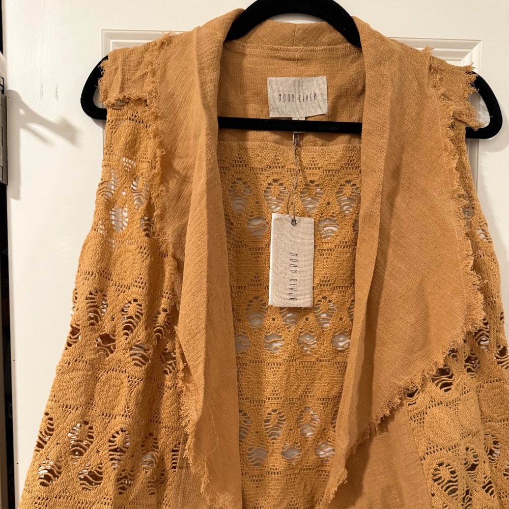 NWT Moon River Mustard Color Crochet Vest